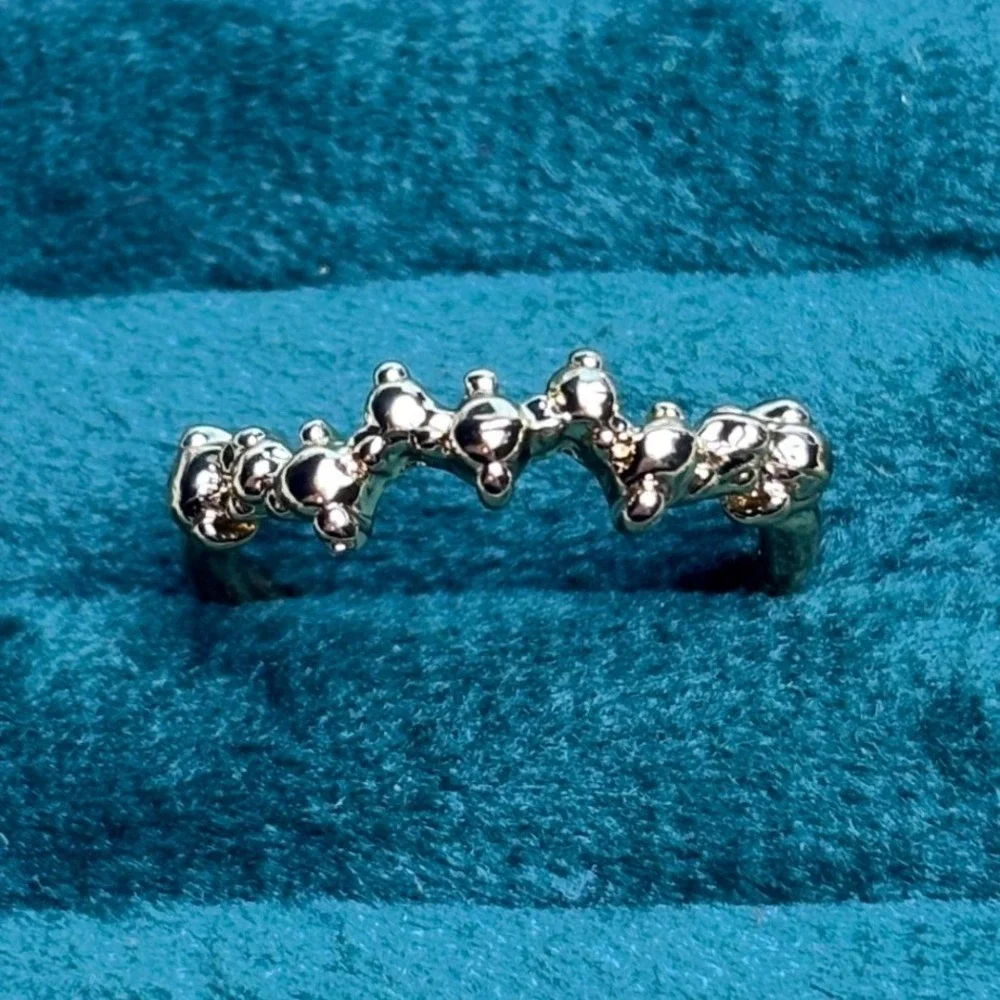 Gold Tone Bubbled Beaded Organic Band Ring Size 5.5‎ Minimalist Modern Liquid